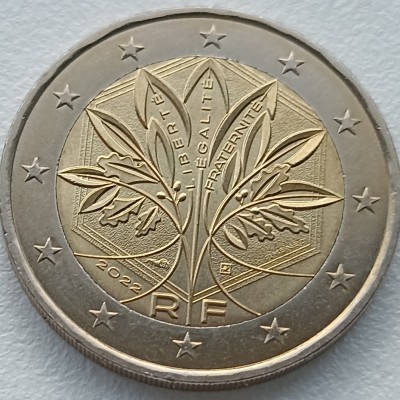 2 eurų monetos. 3 vienetai.