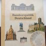 Albumas su Vokietijos žemių medaliais.