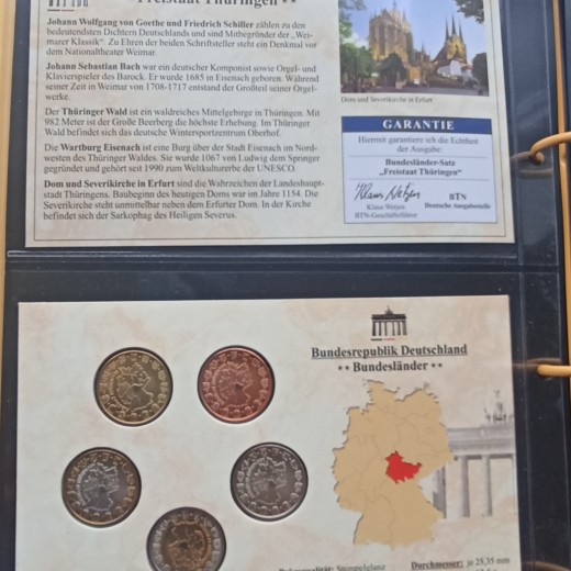 Albumas su Vokietijos žemių medaliais.
