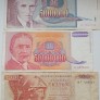 Banknotai 3 vienetai. Banknotai 3 vienetai.