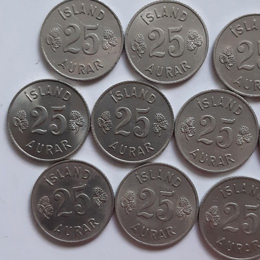 Islandija 13 monetų 25 eirės 1946-1964 KM#11 (B94)