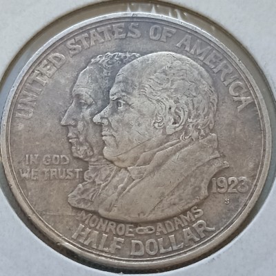 JAV. Puse dolerio 1923 m. Sidabras.