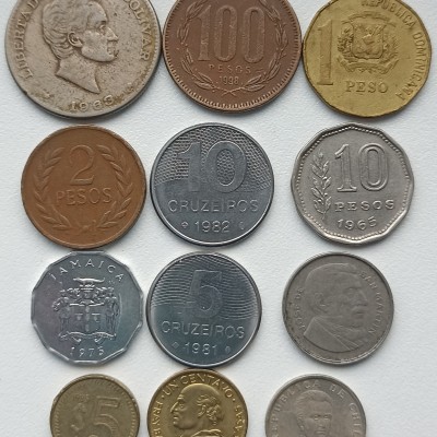 Pietų Amerika. Lotas 12 monetų.