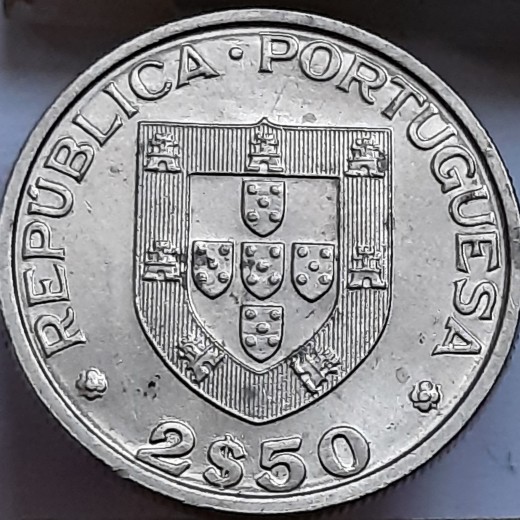 Portugalija 2.50 Eskudos 1983 KM#617 proginė (B78) Portugalija 2.50 Eskudos 1983 KM#617 proginė (B78)