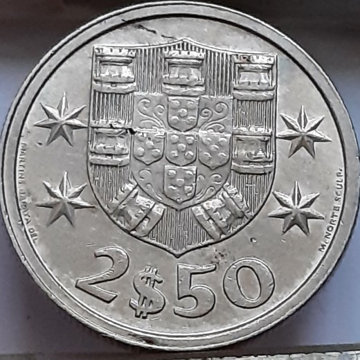 Portugalija 2.50 Eskudų 1976 KM#590 (B86) Portugalija 2.50 Eskudų 1976 KM#590 (B86)