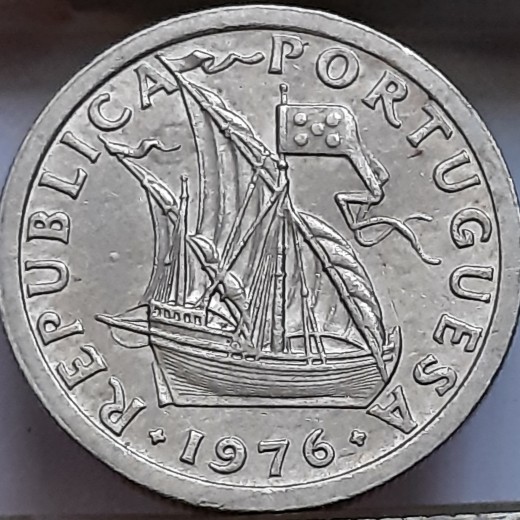 Portugalija 2.50 Eskudų 1976 KM#590 (B86) Portugalija 2.50 Eskudų 1976 KM#590 (B86)