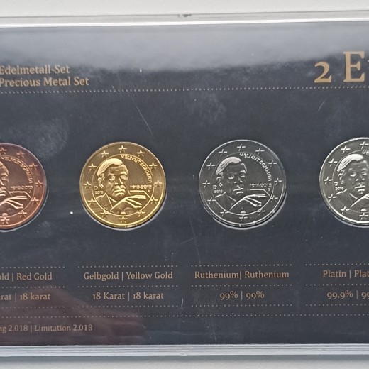 Proginių 2€ monetų rinkinys. Proginių 2€ monetų rinkinys.