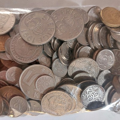 ŠVEDIJOS MONETŲ LOTAS 235 VNT.