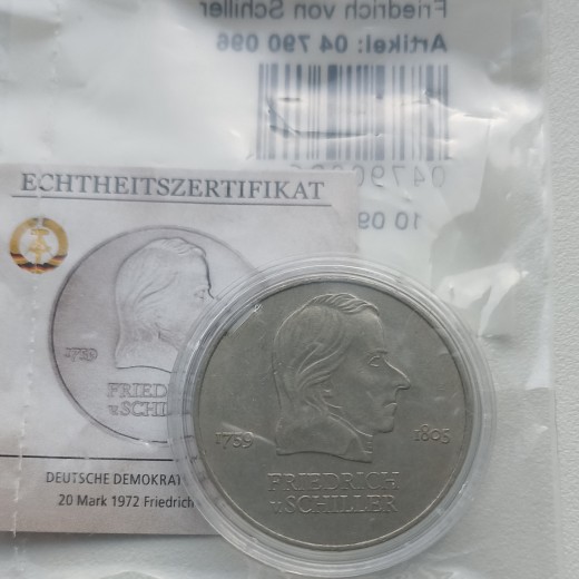 Vokietija. 20 markių 1972 m. Moneta nepradarytoje pakuotėje. Vokietija. 20 markių 1972 m. Moneta nepradarytoje pakuotėje.