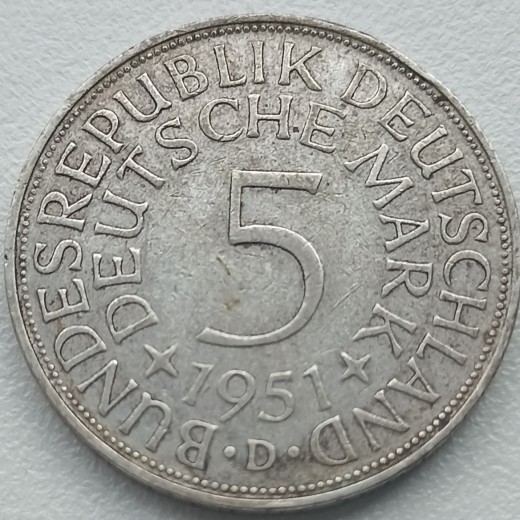 Vokietija. 5 markės 1951 D. Sidabras. Vokietija. 5 markės 1951 D. Sidabras.