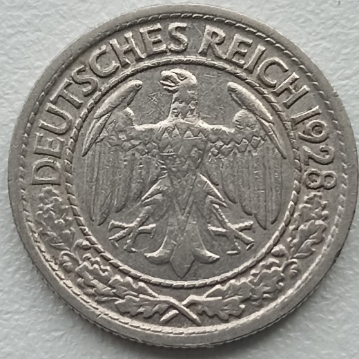 Vokietija. 50 reichsfeningų 1928 G. Vokietija. 50 reichsfeningų 1928 G.