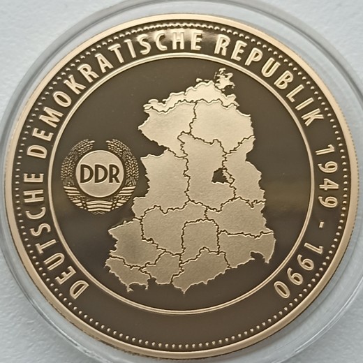 Vokietija. Medalis skirtas vokiečių kosmonautui.